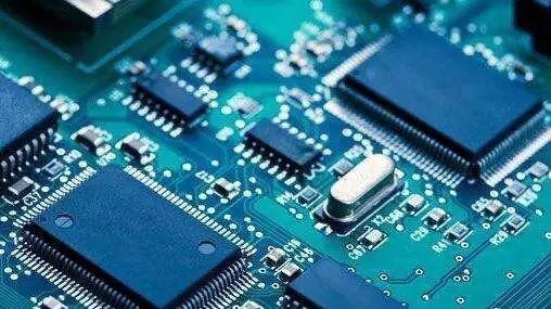 攻克“中國芯” 集成電路設計的挑戰與五千道工序的制造之路